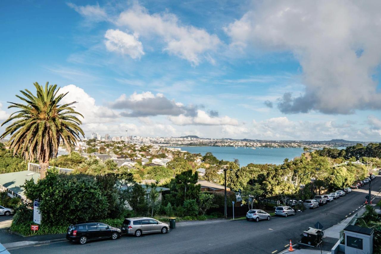 Chelseabay Modern Apartments Auckland Exterior photo