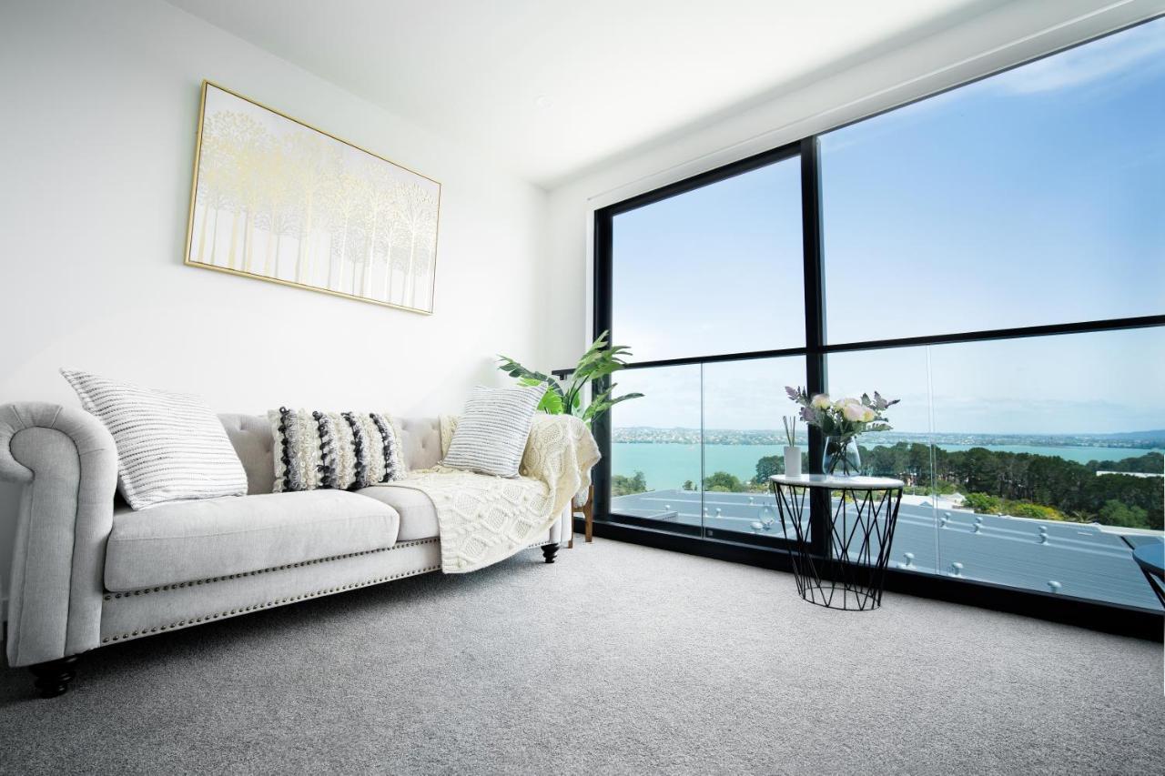 Chelseabay Modern Apartments Auckland Exterior photo