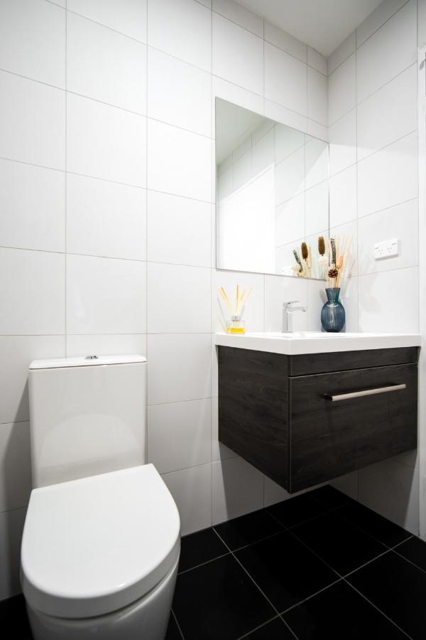 Chelseabay Modern Apartments Auckland Exterior photo